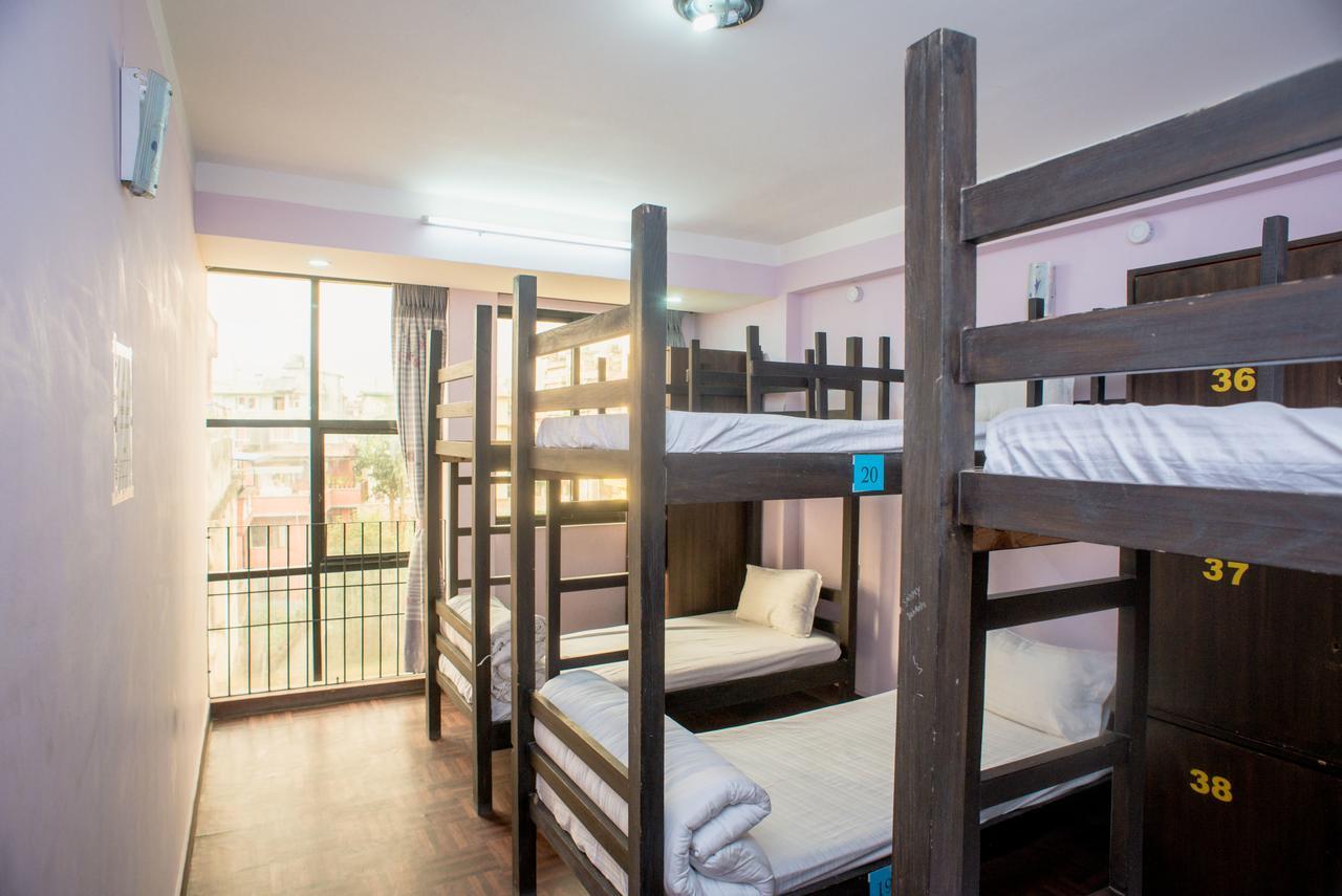 Hostel Famous House Katmandu Zewnętrze zdjęcie