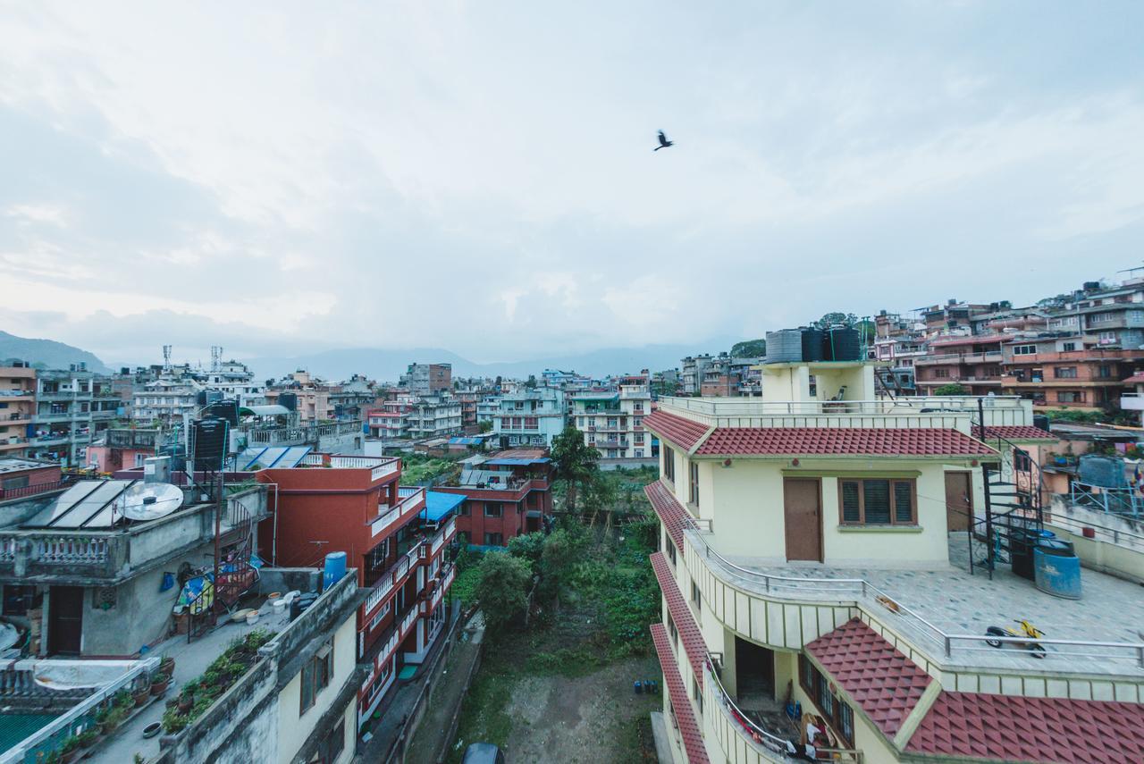Hostel Famous House Katmandu Zewnętrze zdjęcie