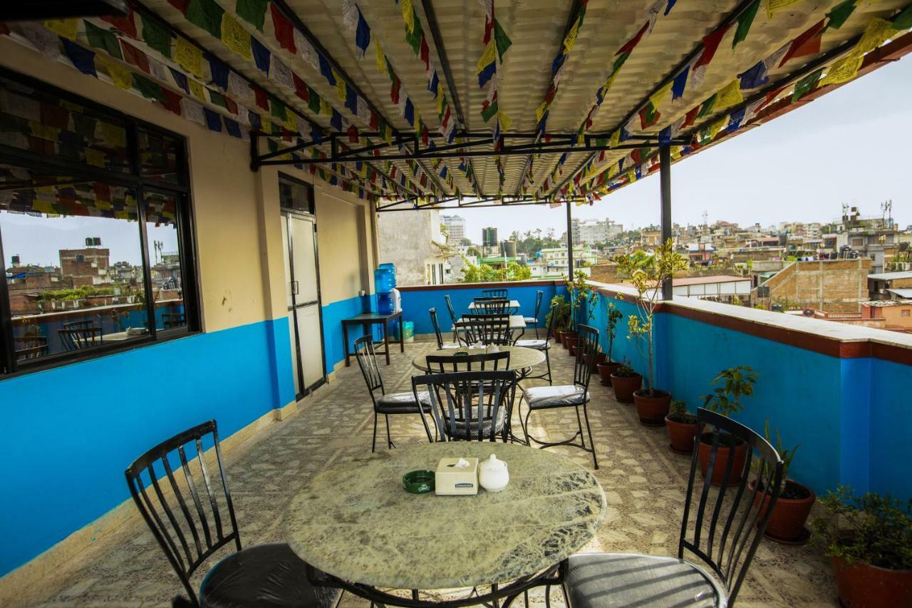 Hostel Famous House Katmandu Zewnętrze zdjęcie
