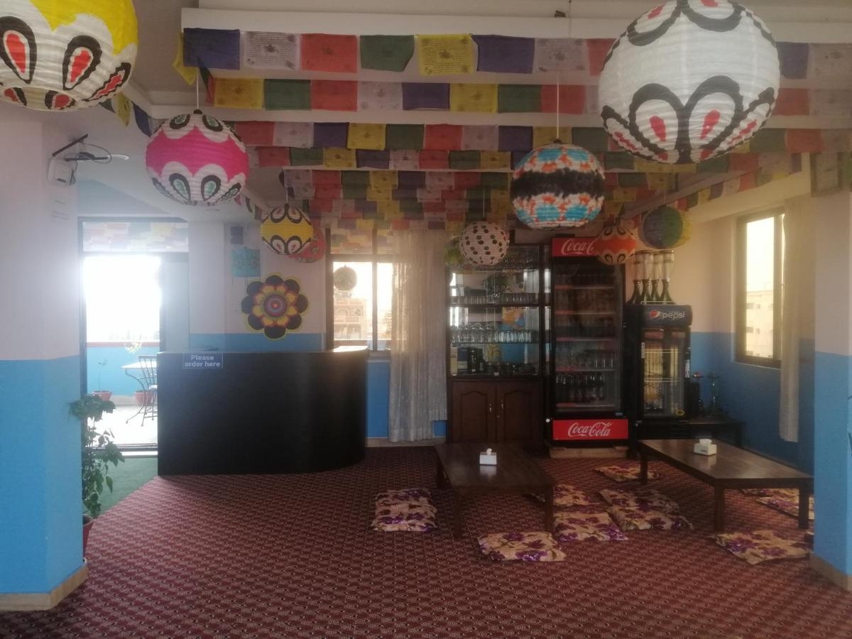Hostel Famous House Katmandu Zewnętrze zdjęcie